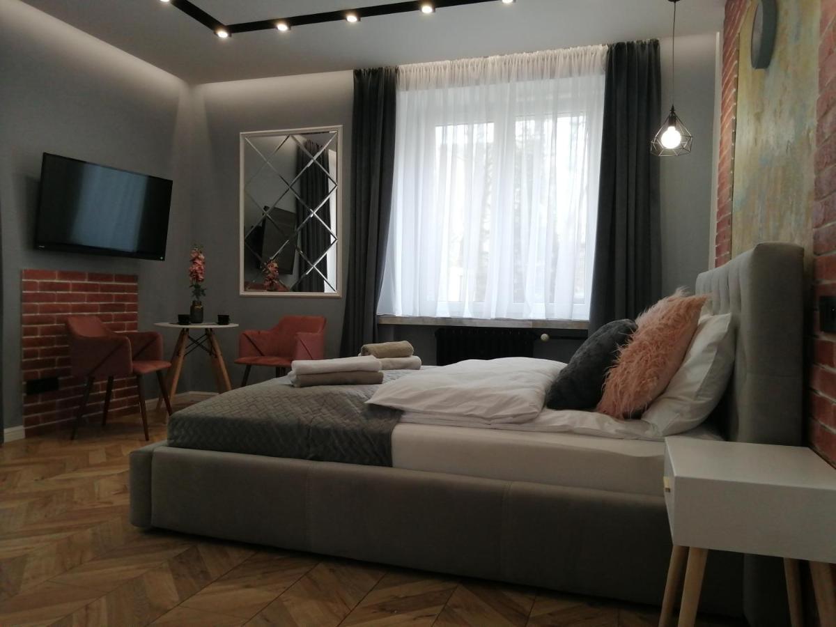 Apartament Lucy - Scisle Centrum Czestochowy Çestohova Dış mekan fotoğraf