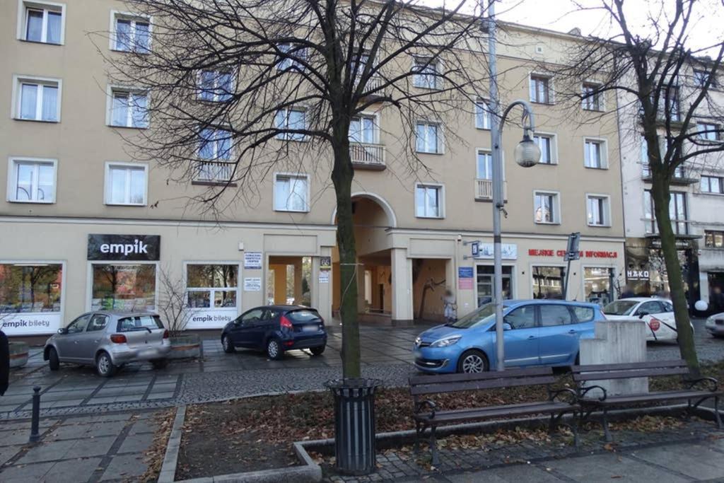 Apartament Lucy - Scisle Centrum Czestochowy Çestohova Dış mekan fotoğraf