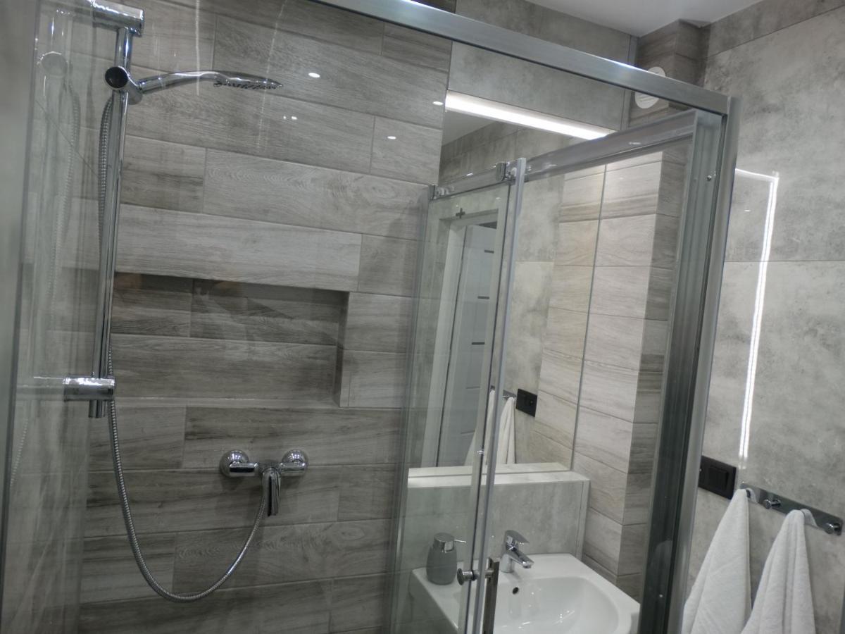 Apartament Lucy - Scisle Centrum Czestochowy Çestohova Dış mekan fotoğraf